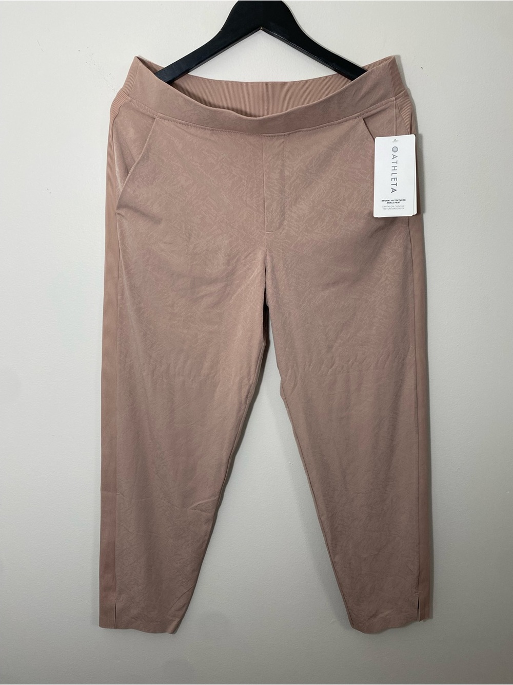 Athleta NWT Brooklyn Textures Ankle Athletic Pant blush size 12